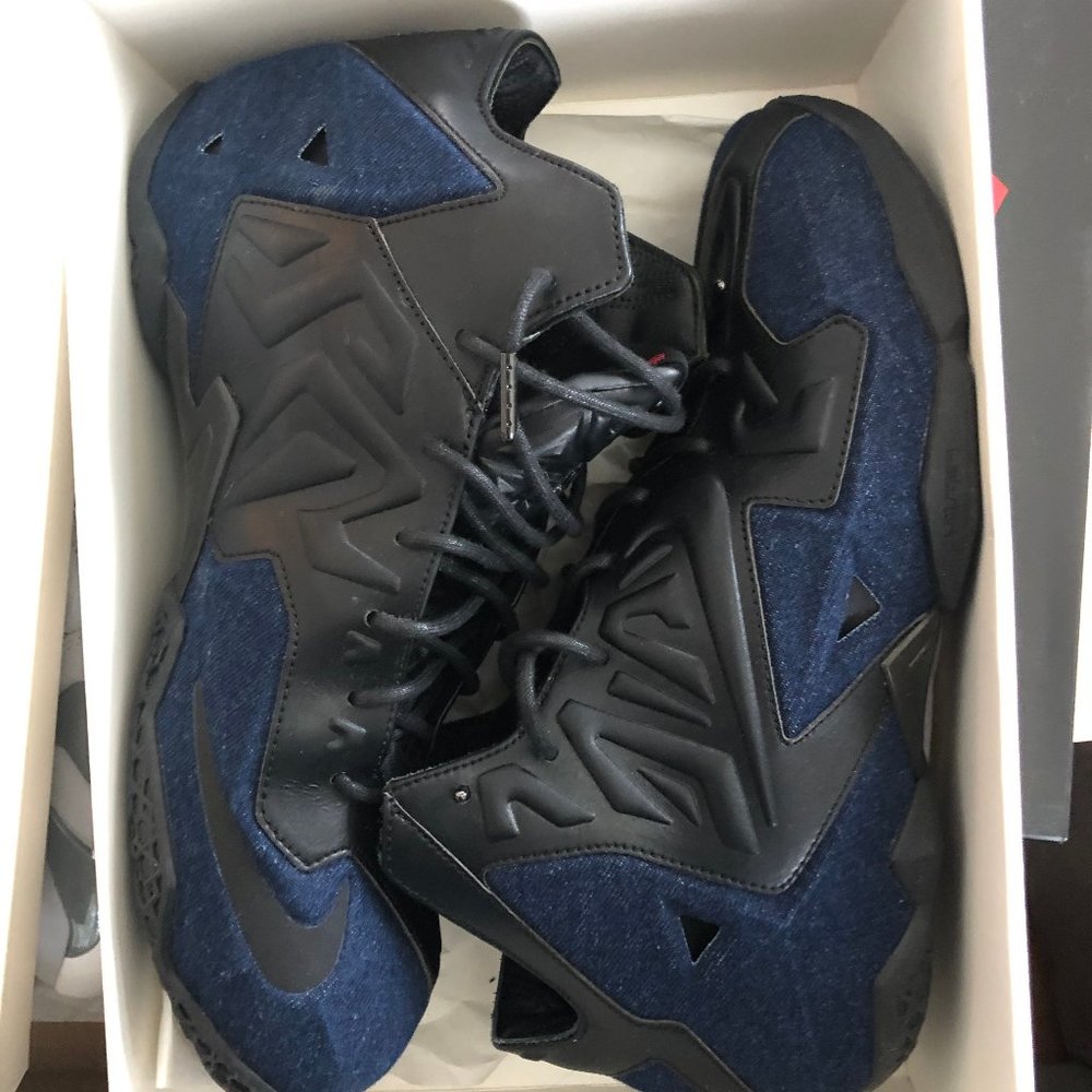 Lebron XI EXT Denim QS